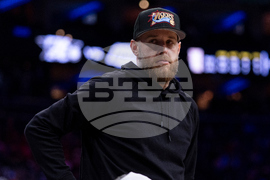 Lakers 76ers Basketball