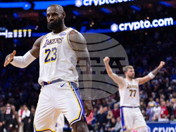 Lakers 76ers Basketball