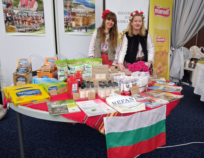 Хърватия - Загреб - българско посолство - благотворителен коледен базар