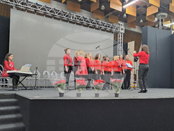 Хърватия - Загреб - българско посолство - благотворителен коледен базар