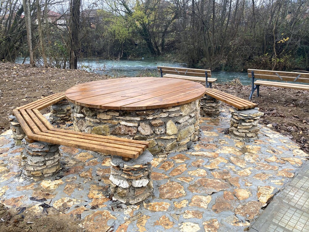 В луковитското село Румянцево беше открит кът за спорт и отдих „Край златната река”