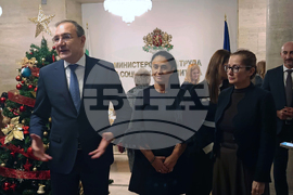 Министерство на труда и социалната политика - Коледен базар - „Коледа с кауза“