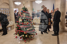 Министерство на труда и социалната политика - Коледен базар - „Коледа с кауза“