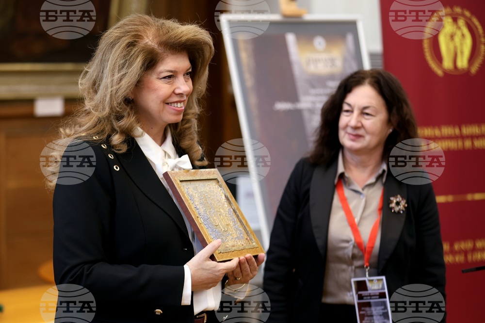 Националната научна конференция с международно участие „Азбуки, памет, приемственост“ бе открита в НБКМ