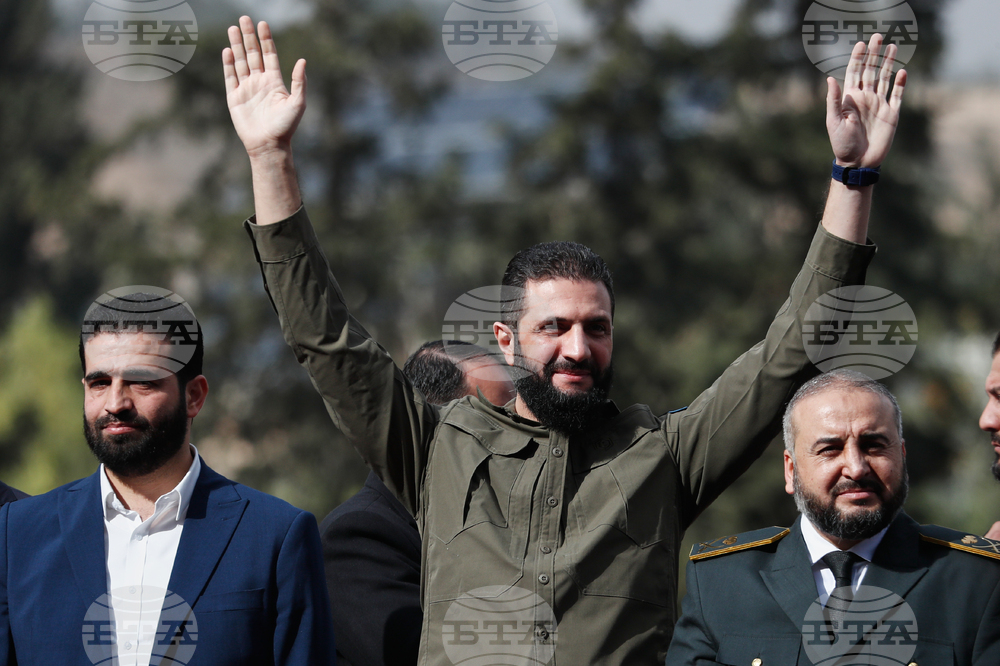 Една година след падането на Асад: какво постигна Сирия и какви са предизвикателствата пред нея