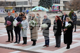 Благоевград - Никола Вапцаров - почит