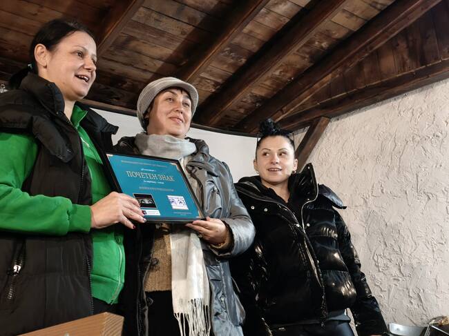 За поредна година казанлъшкото сдружение "Юнайтед Авангард Артист" отличи личности и институции, допринесли за развитието на местната общност