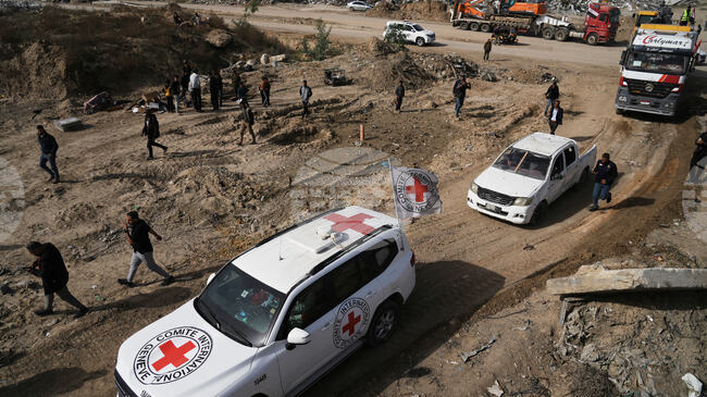 Червеният кръст заяви, че е предал тленните останки на 15 палестинци след връщането на последния заложник в Израел