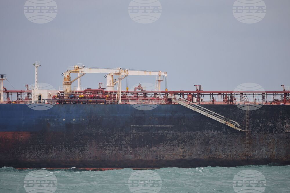 Ахтопол - танкер