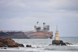 Ахтопол - танкер