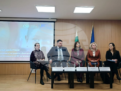 „От данни към действие: Изводи за положението на ромите в България от изследването на Агенцията на ЕС за основните права“ -  кръгла маса