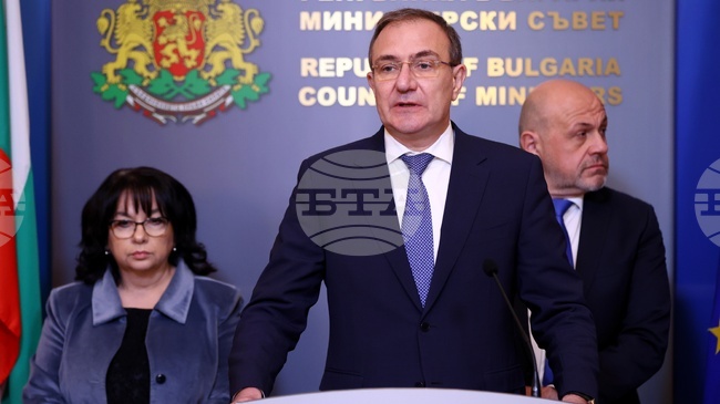 Проектът на бюджета за държавното обществено осигуряване беше приет единодушно, което показа, че е социален, каза министър Борислав Гуцанов