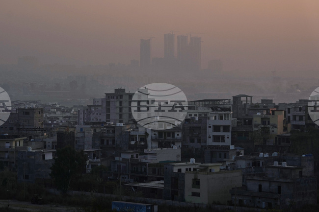 Пакистанската столица Исламабад бе атакувана с дронове след снощните въздушни удари по цели в Афганистан 