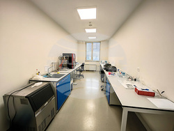 Сградата на Центъра за компетентност Clean&Circle към Софийския университет участва в националния конкурс „Сграда на годината 2025“. Снимка: СУ