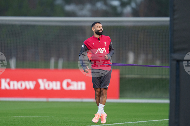 Мохамед Салах ще избегне напрежението в Ливърпул за известно време, когато замине за Мароко с националния отбор на Египет за Купата на африканските нации