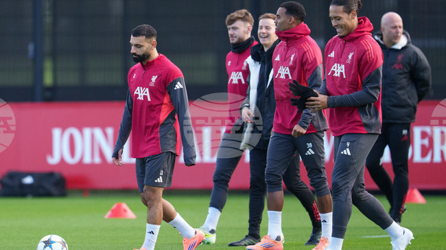 Арне Слот няма представа дали Мохамед Салах ще играе отново за Ливърпул