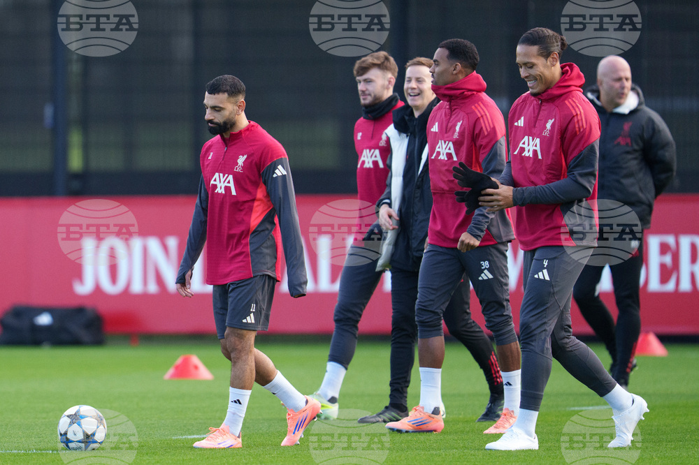 Арне Слот няма представа дали Мохамед Салах ще играе отново за Ливърпул