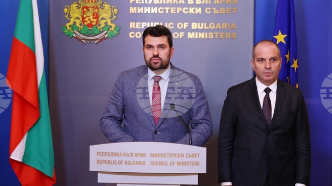 След срещата ни с турския посланик той пое ангажимент за предоставяне на детайлна информация за танкера „Кайрос“, съобщи Георг Георгиев 