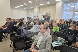 Петрич - Младежки център - награждаване на деца