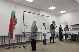 Петрич - Младежки център - награждаване на деца