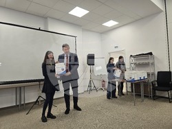 Петрич - Младежки център - награждаване на деца