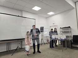 Петрич - Младежки център - награждаване на деца