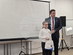 Петрич - Младежки център - награждаване на деца