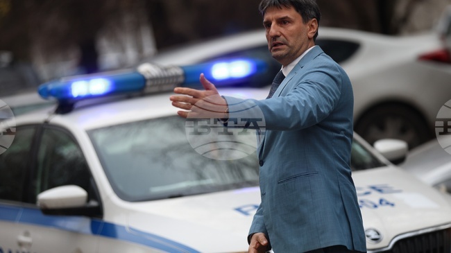 Полицията е задържала двама мъже, откраднали вещи от жилище в столичен квартал