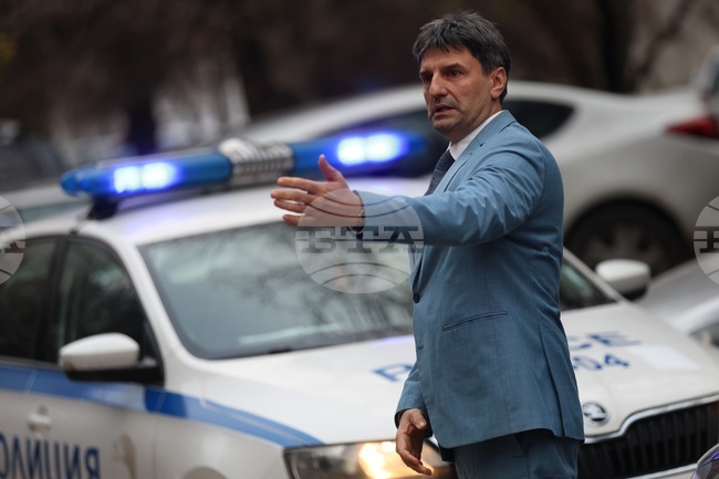 Полицията е задържала двама мъже, откраднали вещи от жилище в столичен квартал