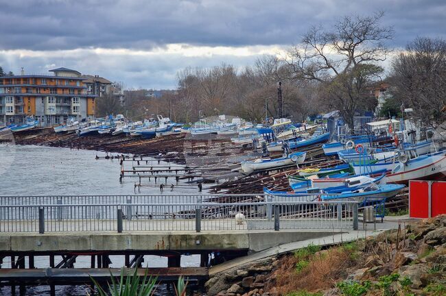 Готов е техническият проект за авариен ремонт и модернизация на мостика и лодкостоянката в Ахтопол