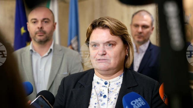 Очакваме в близките дни да се включи допълнителната техника за сметосъбирането в София, каза зам.-кметът Надежда Бобчева