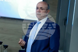 Българска фондова борса - Maню Mopaвeнoв - среща