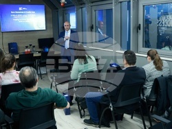 Българска фондова борса - Maню Mopaвeнoв - среща