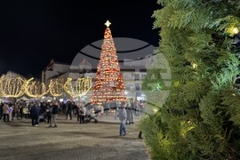Казанлък - запалване на коледните светлини
