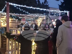 Троян - запалване на коледните светлини