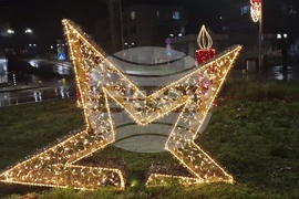 Троян - запалване на коледните светлини