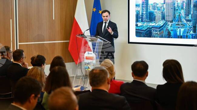 ПАП: Полски министър призова за възстановяването на конкурентоспособността на ЕС