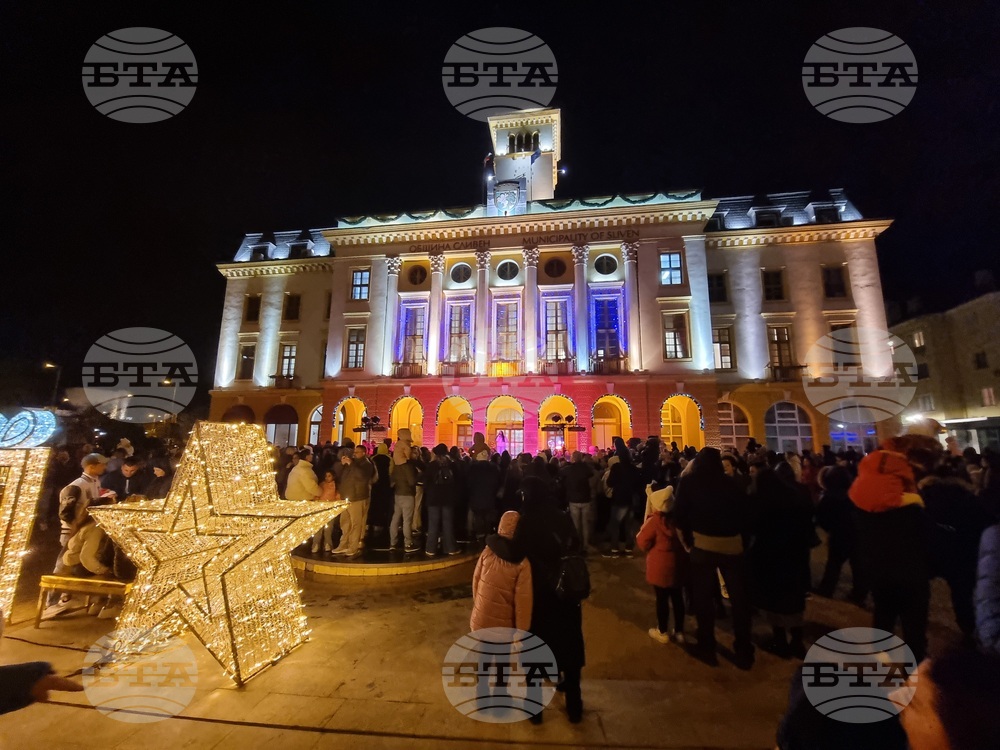 Сливен - елха - коледни светлини
