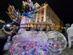 Сливен - елха - коледни светлини