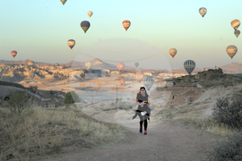 Турция - Кападокия - Български документален филм за борбата с множествената склероза започва от маратон в Кападокия