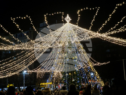 Разград - коледна елха - празнични светлини
