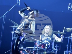 Aesthetic Perfection подгряваща група на Тил Линдеман - концерт