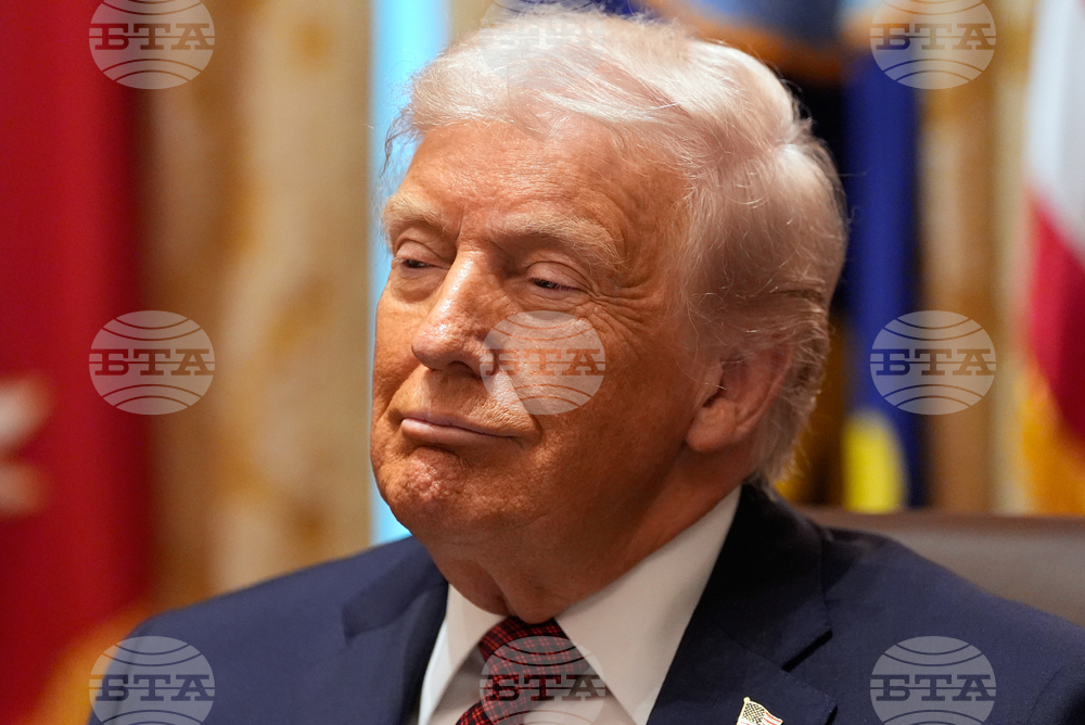 Тръмп обяви пакет от субсидии за 12 милиарда долара за американските фермери, които са тежко засегнати от търговската война с Китай