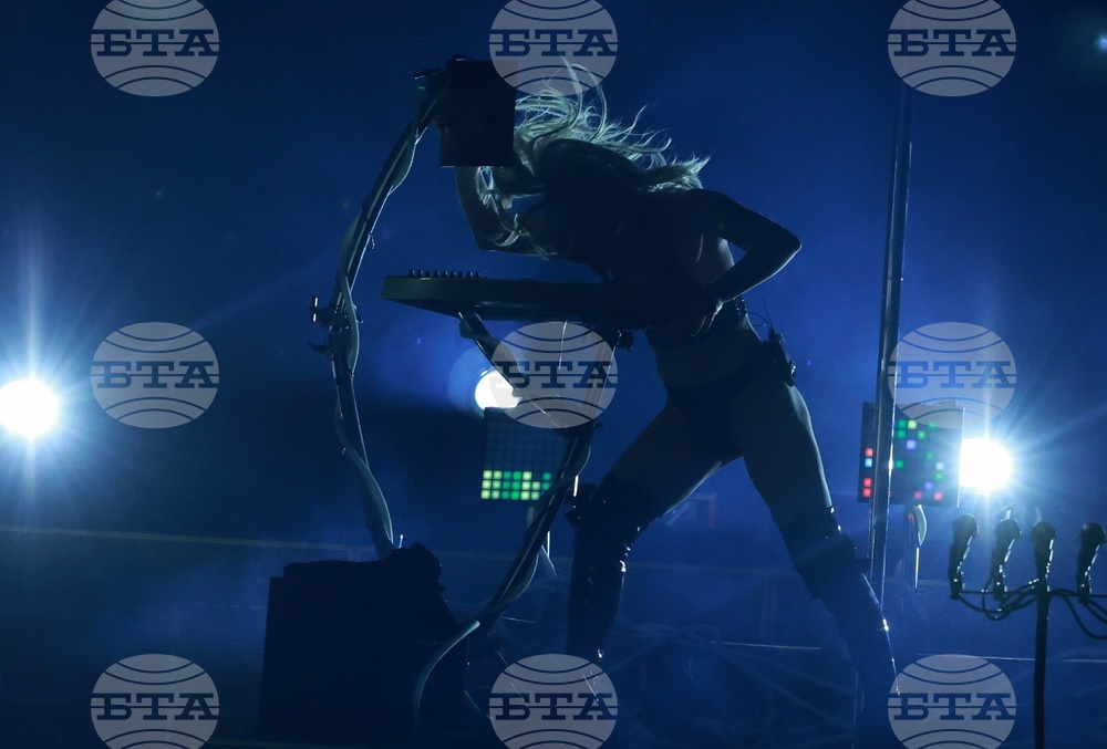 Тил Линдеман - концерт