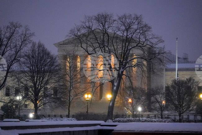 Върховният съд на САЩ може да постанови решение по делата за митата на Тръмп на 14 януари 