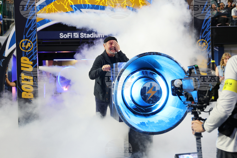 Eagles Chargers Football