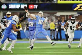 Eagles Chargers Football