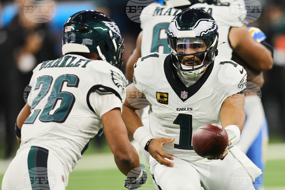 Eagles Chargers Football