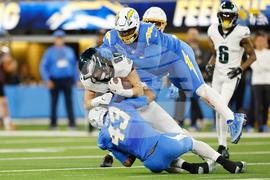 Eagles Chargers Football