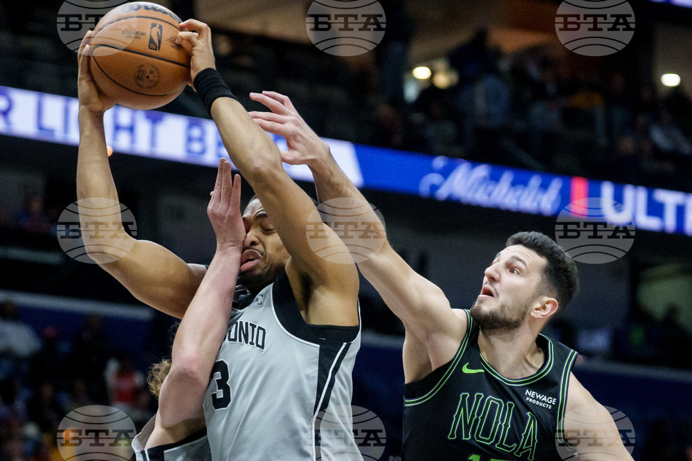 Spurs Pelicans Basketball